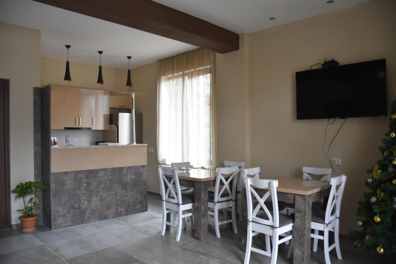 Nikala'S House Ξενοδοχείο Borjomi Εξωτερικό φωτογραφία